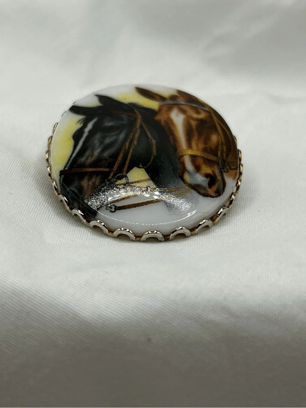 Vintage Equestrian Horse Portrait Brooch Pin Oval Porcelain Cabochon